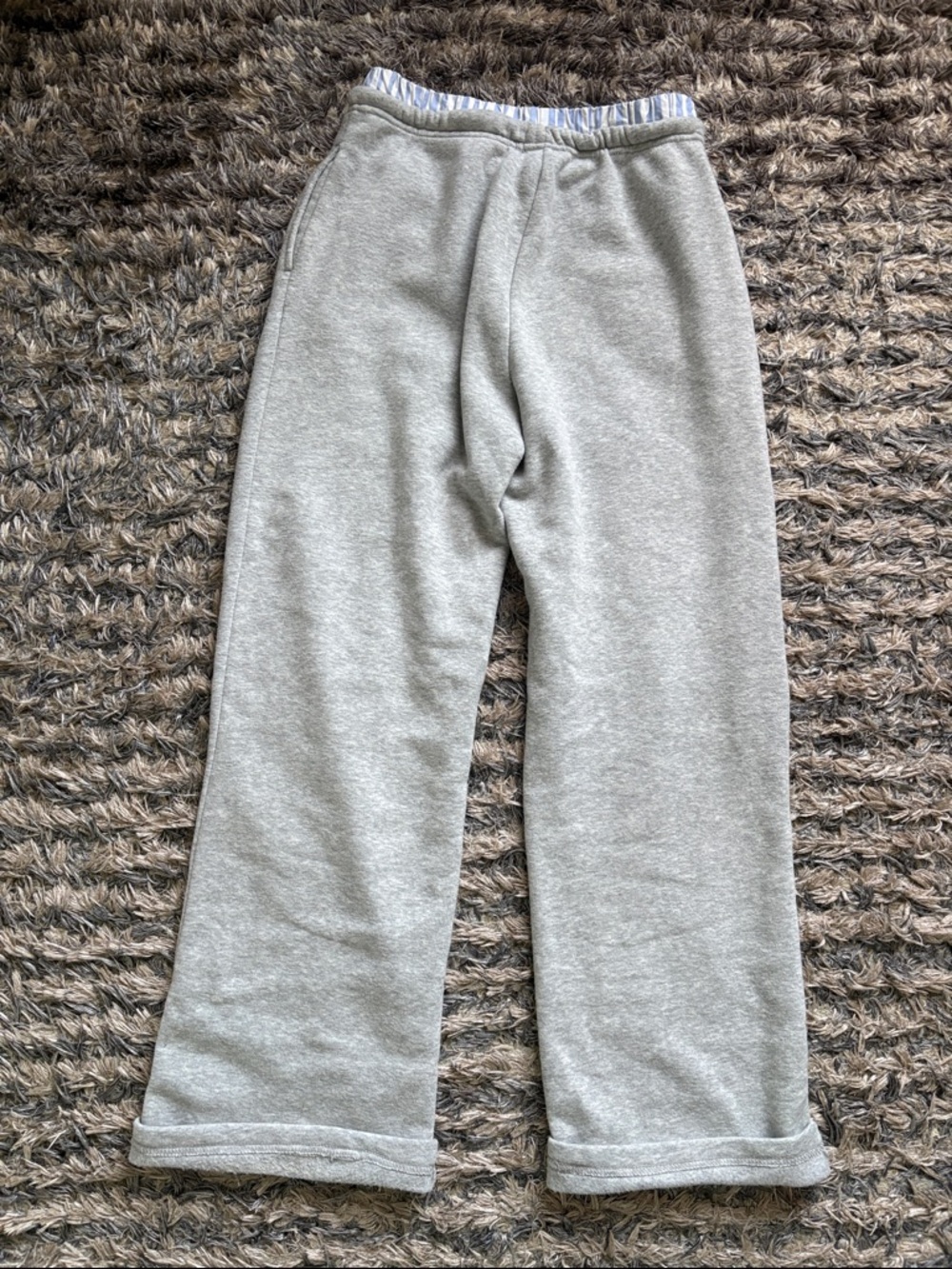 Women's Straight-Leg Pull-On Sweatpants in Light Gray - Picture 2 of 7